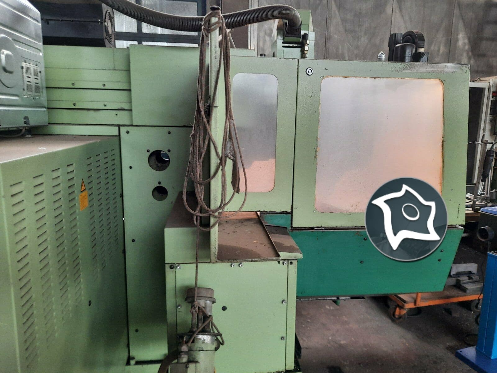 Универсально-фрезерный станок с ЧПУ MAHO MH 600 E-ID15633