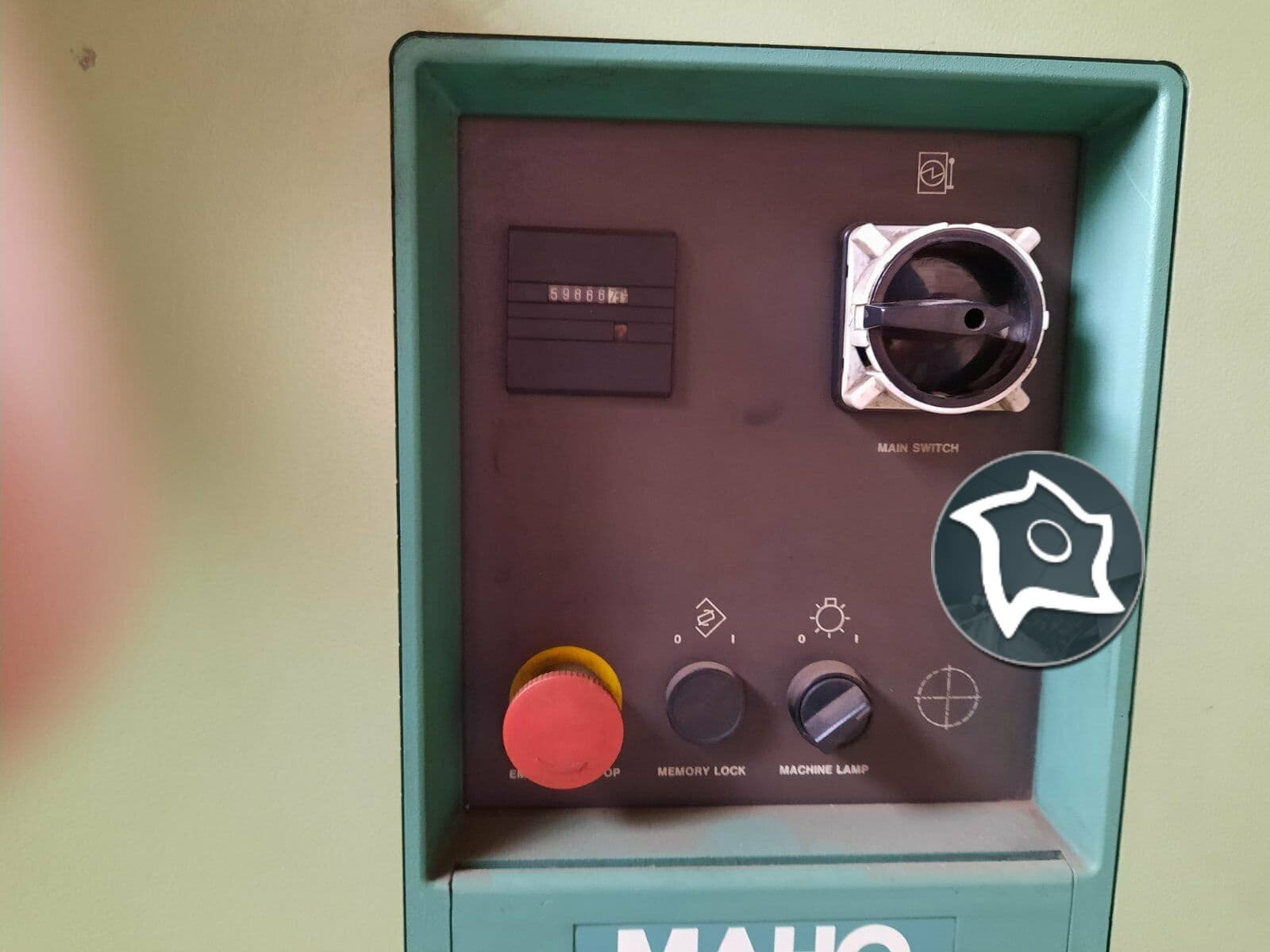 Универсально-фрезерный станок с ЧПУ MAHO MH 600 E-ID15633