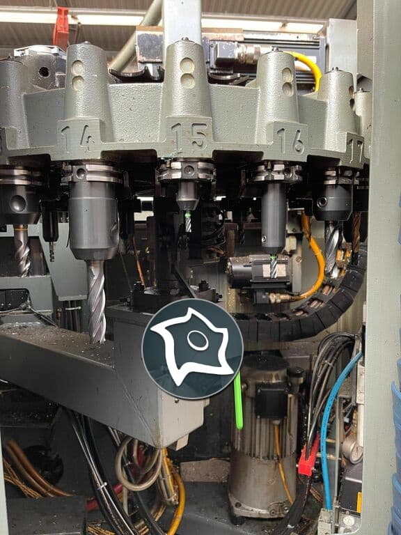 Универсально-фрезерный станок с ЧПУ MAHO MH 600 E-ID14998