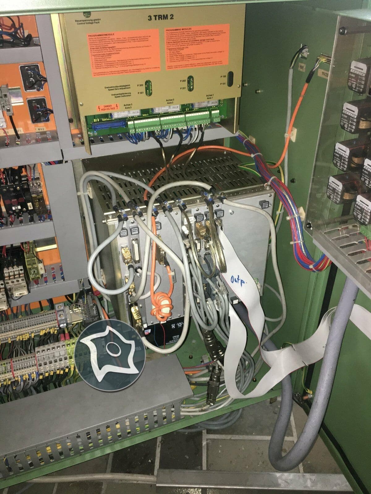 Универсально-фрезерный станок с ЧПУ MAHO MH 600 E-ID15367