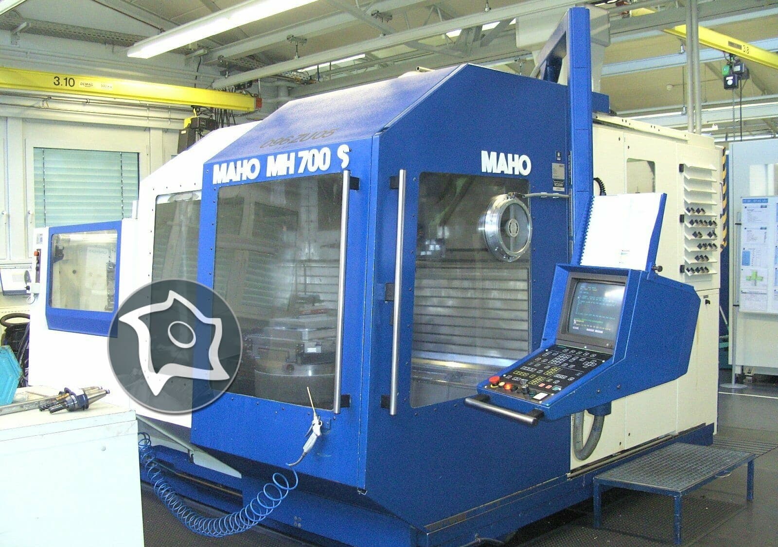 Универсально-фрезерный станок с ЧПУ MAHO MH 700 S-ID15371