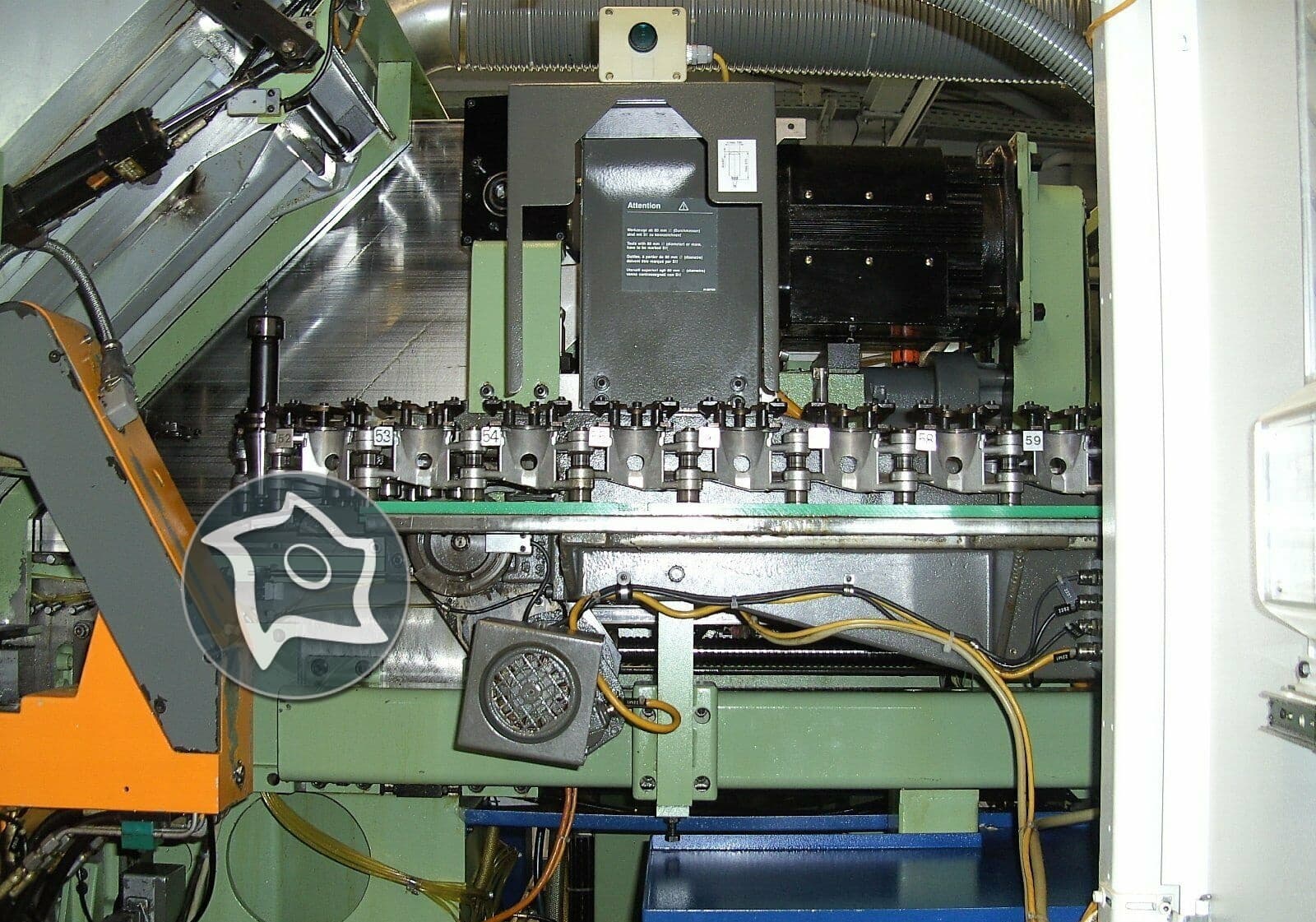 Универсально-фрезерный станок с ЧПУ MAHO MH 700 S-ID15371