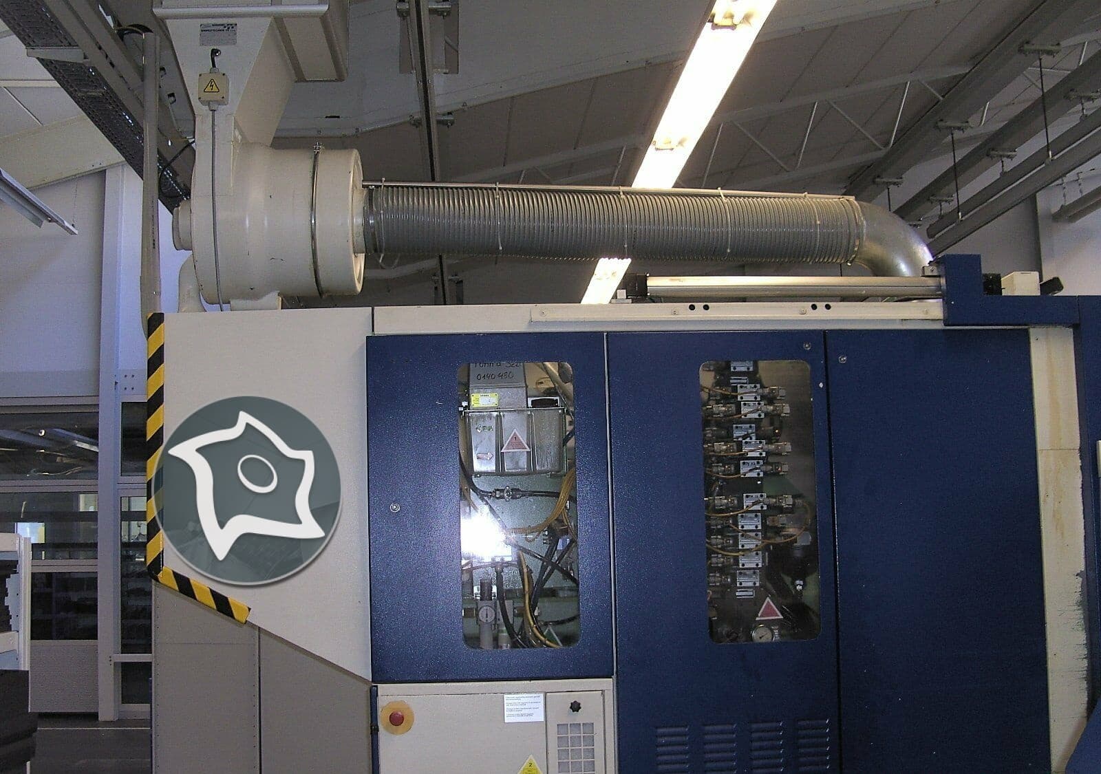 Универсально-фрезерный станок с ЧПУ MAHO MH 700 S-ID15371