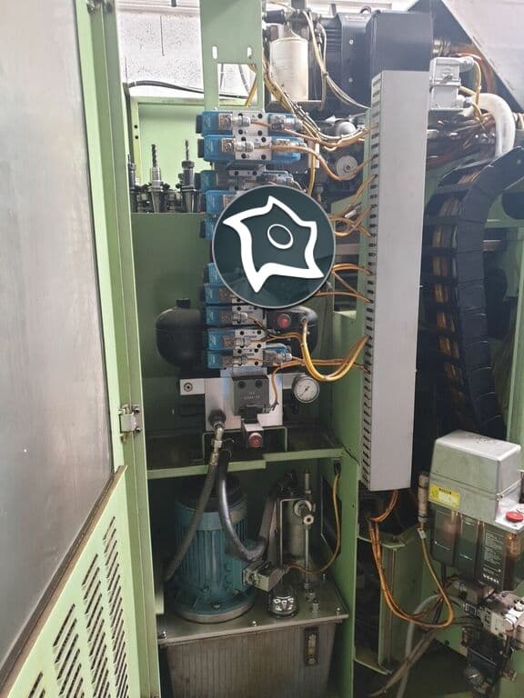 Универсально-фрезерный станок с ЧПУ MAHO MH 800 C-ID15370