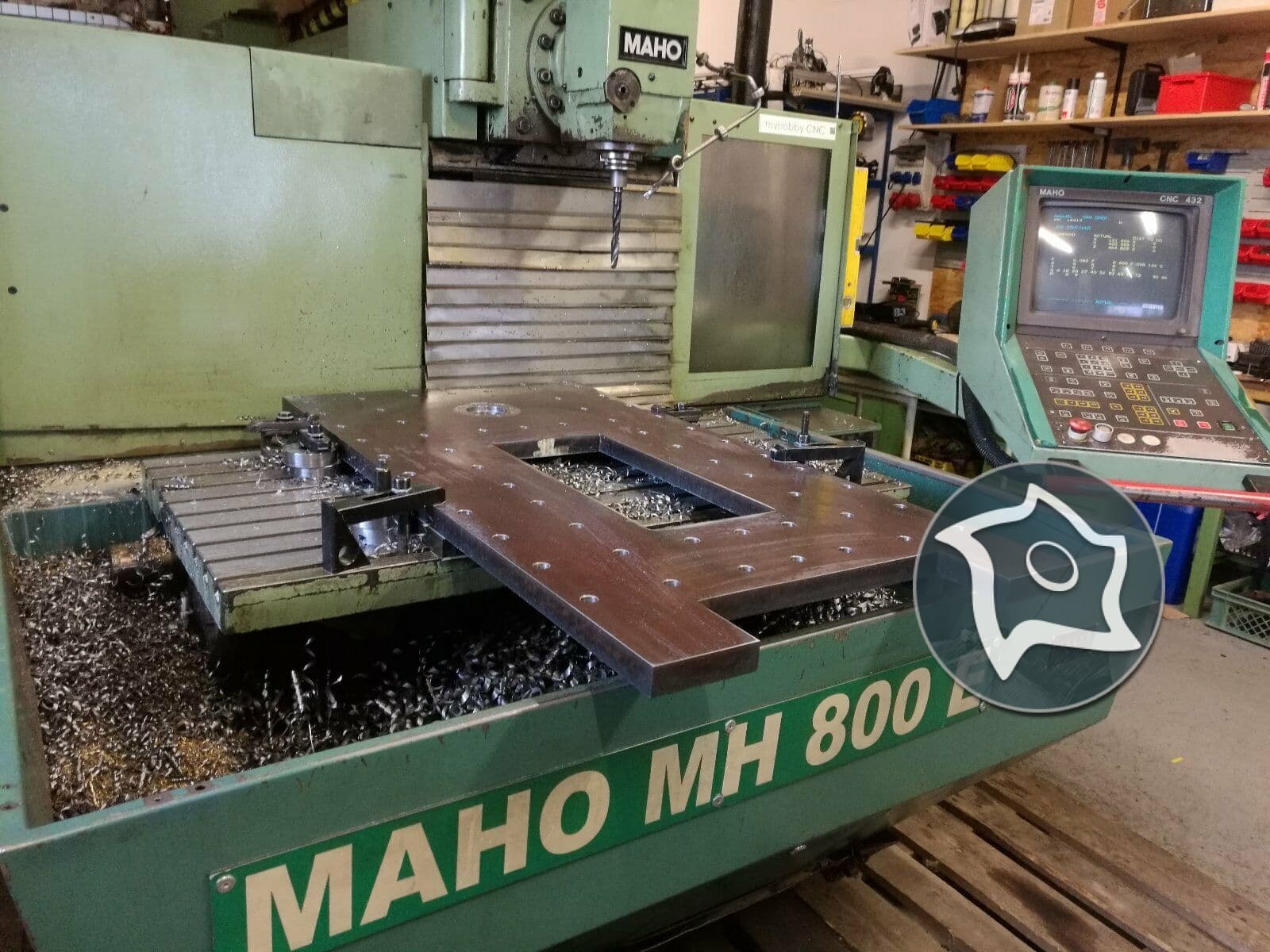 Универсально-фрезерный станок с ЧПУ MAHO MH 800 E-ID15336