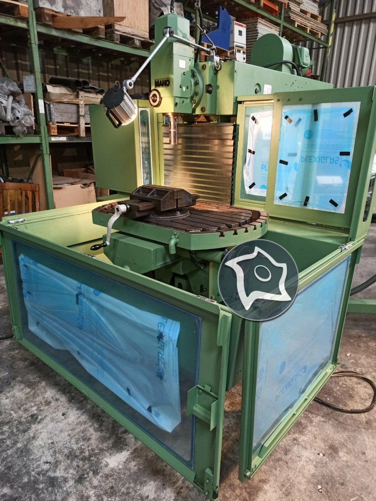 Универсально-фрезерный станок с ЧПУ MAHO MH 800-ID15340