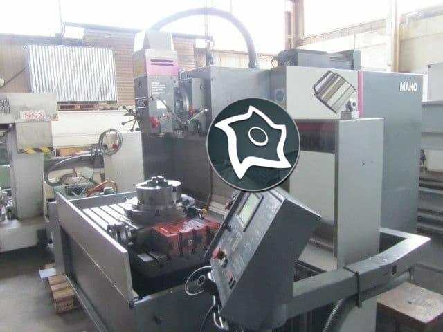 Универсально-фрезерный станок с ЧПУ Maho MH 800 M-ID15459