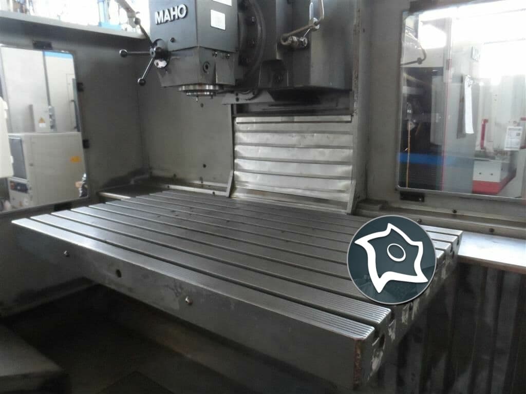 Универсально-фрезерный станок с ЧПУ MAHO MH 800 W-ID15447