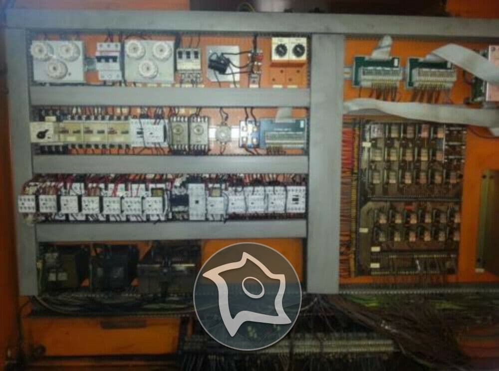 Универсально-фрезерный станок с ЧПУ MAHO MH-C 900-ID15345