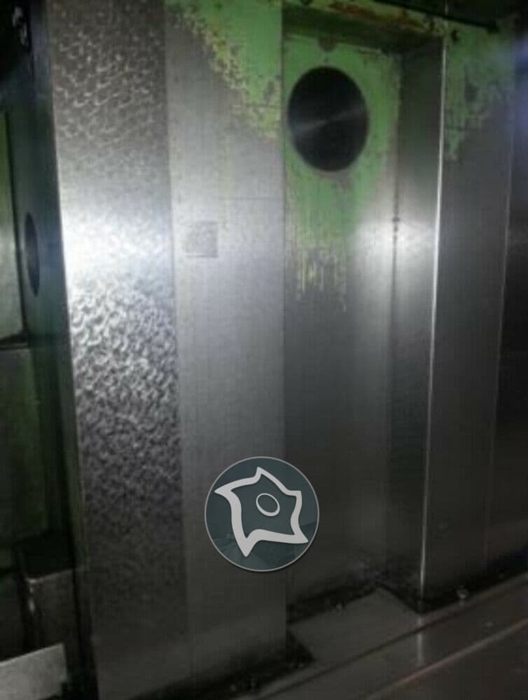 Универсально-фрезерный станок с ЧПУ MAHO MH-C 900-ID15345