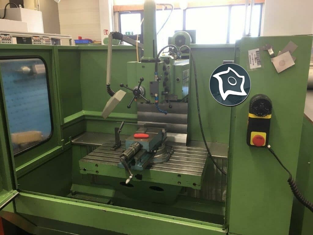 Универсально-фрезерный станок с ЧПУ MIKRON WF 21 D-ID15588