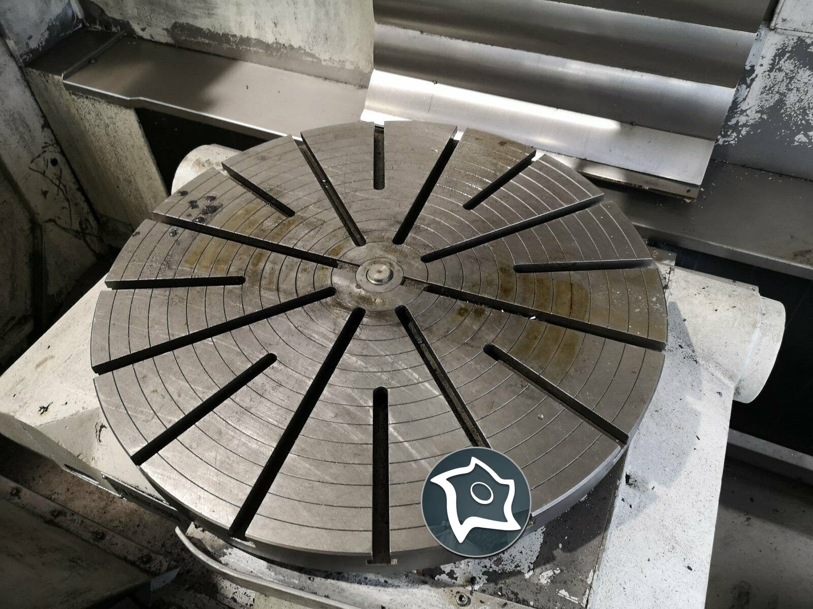 Универсально-фрезерный станок с ЧПУ Mikron WF 52 C-ID14945