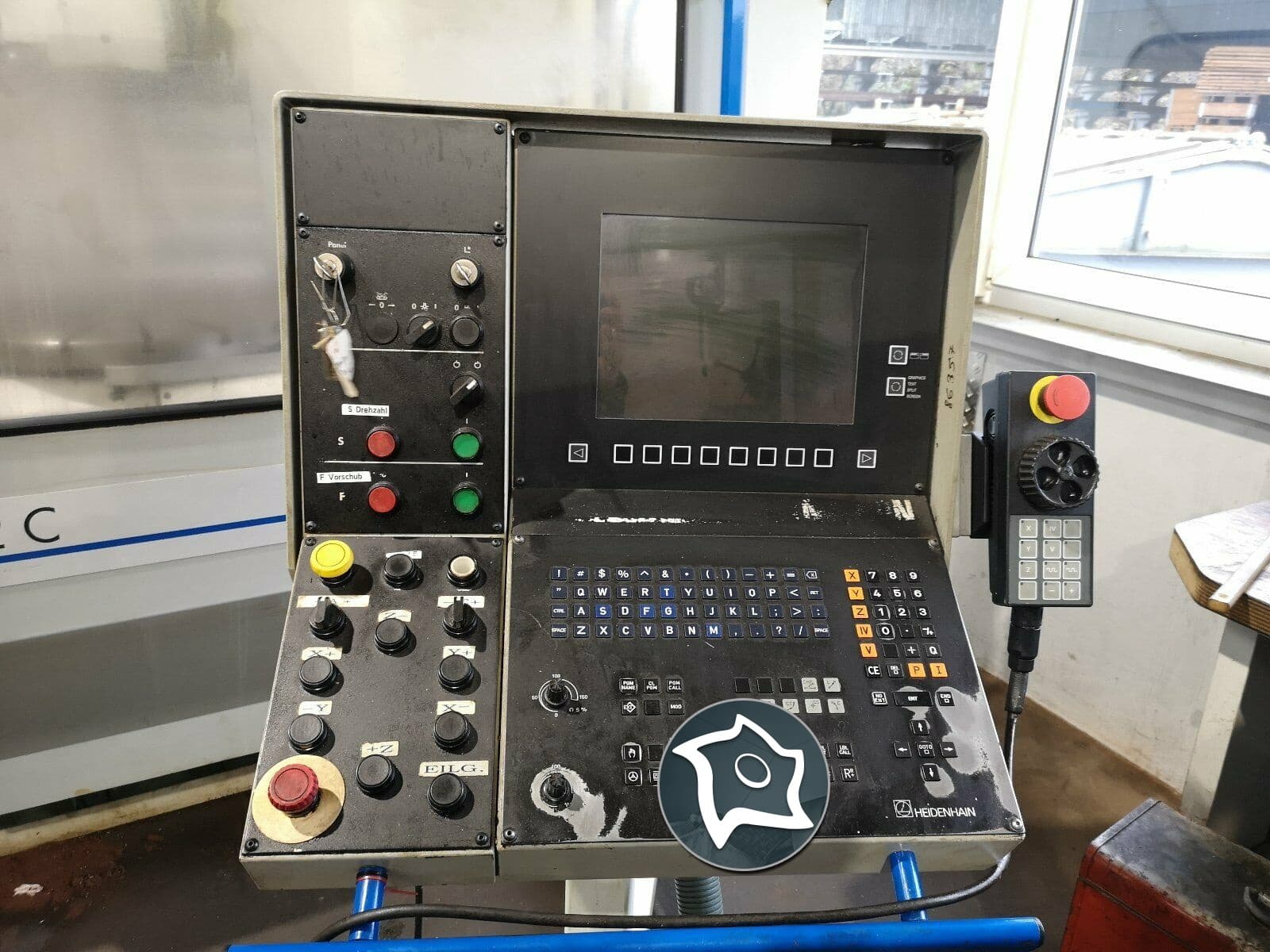 Универсально-фрезерный станок с ЧПУ Mikron WF 52 C-ID14945