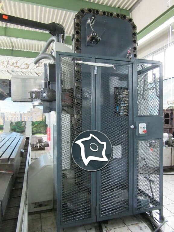 Универсально-фрезерный станок с ЧПУ ZAYER KFU 3000-ID15779