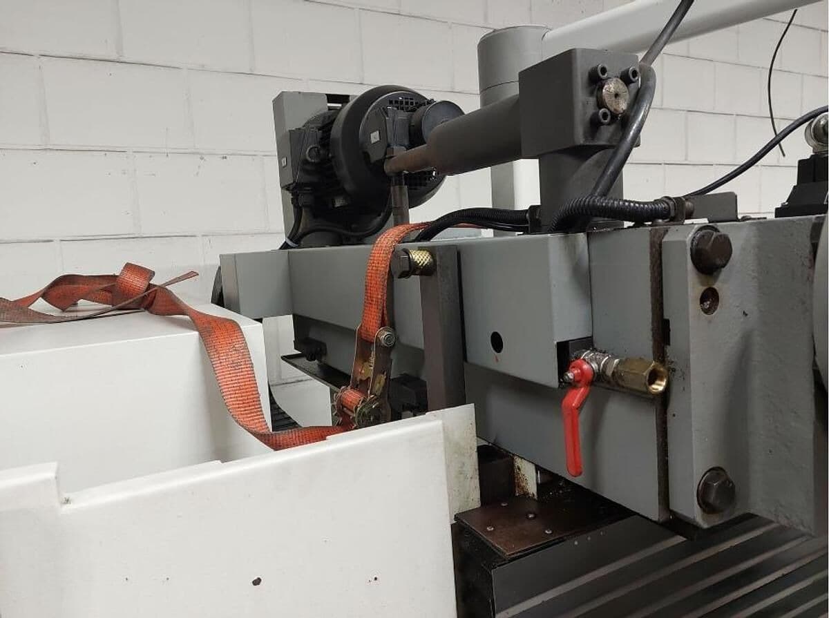 Универсальный фрезерный станок Avia FNE 40P-ID17857