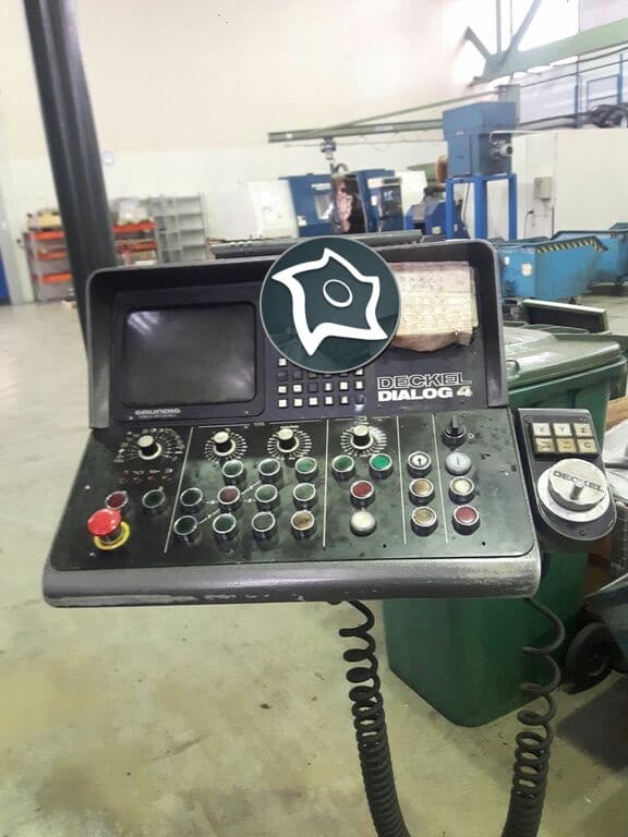 Универсальный фрезерный станок с ЧПУ DECKEL FP 5 NC-ID13425