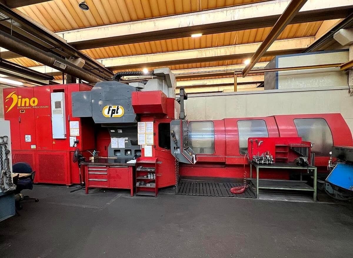 Универсальный обрабатывающий центр FPT Industrie DINO DV28T2208-ID17714