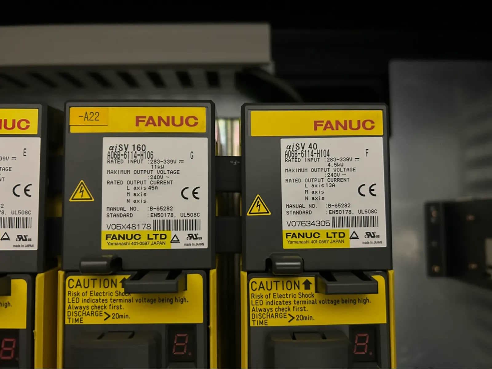 Универсальный обрабатывающий центр с ЧПУ Doosan Mynx 650 (4-я ось)-ID17605