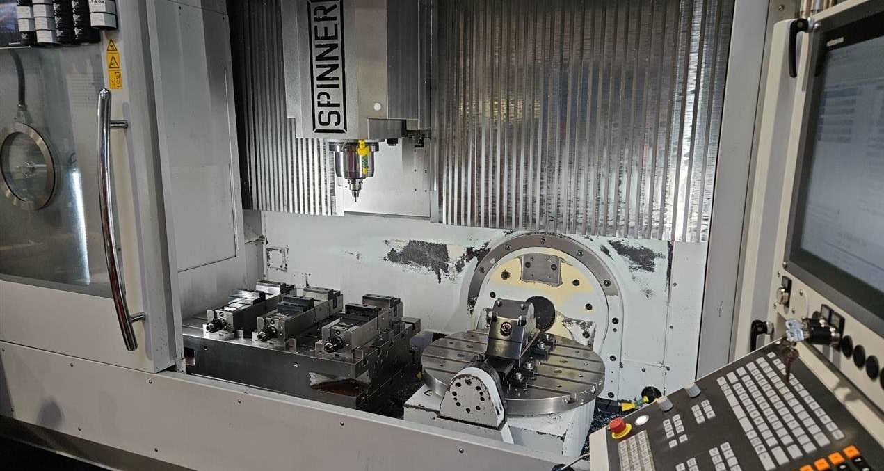 Универсальный обрабатывающий центр SPINNER Spinner U5-1530 Advanced-ID17790