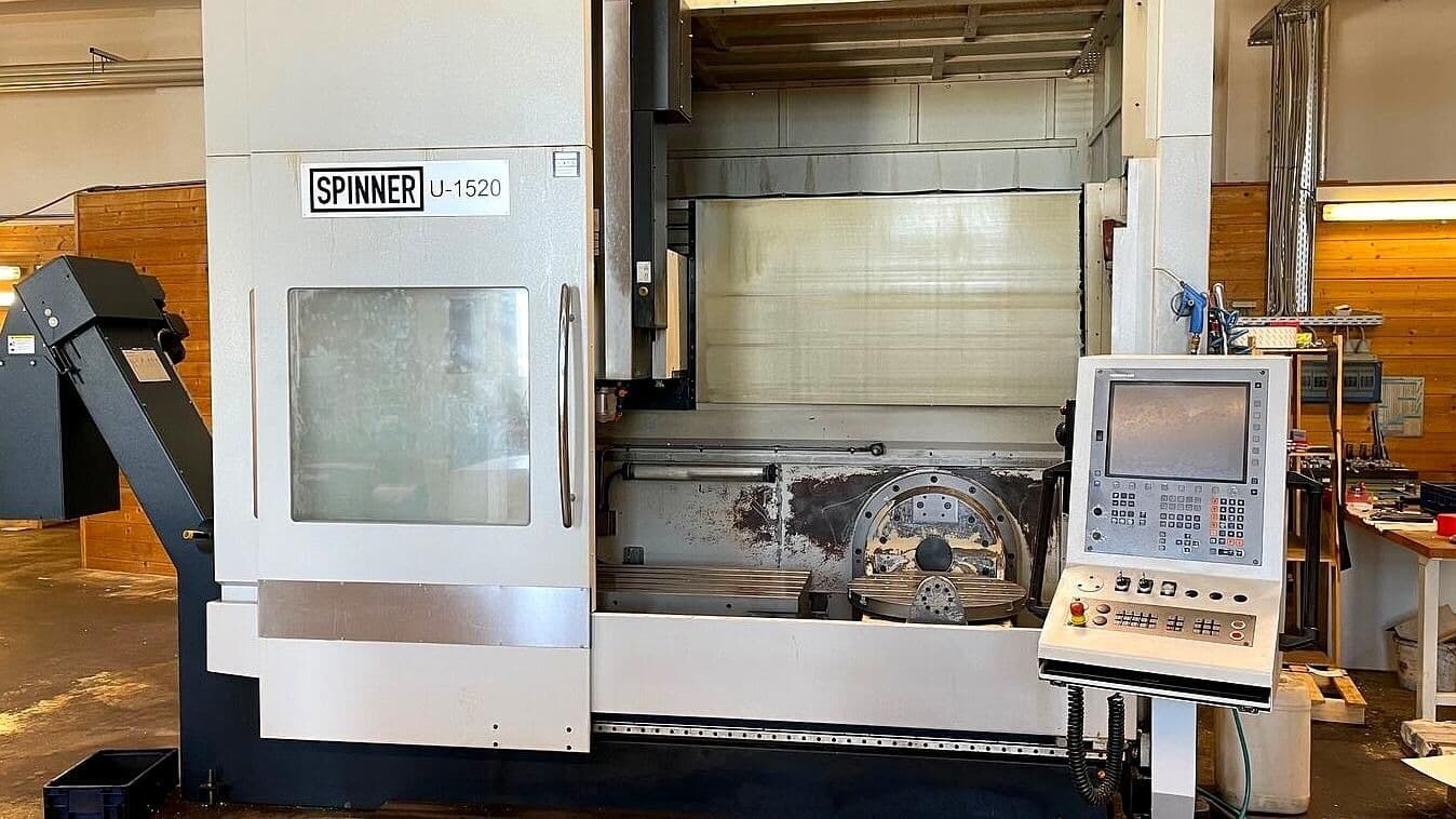 Универсальный обрабатывающий центр Spinner U-1520-ID17404