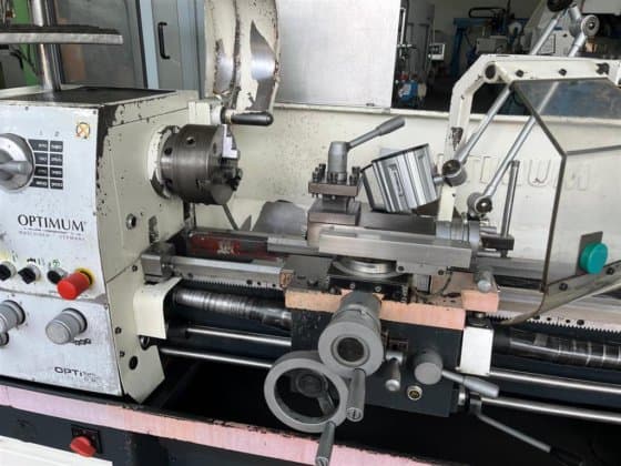 Универсальный токарный станок OPTIMUM D 360x1000 DPA-ID17428