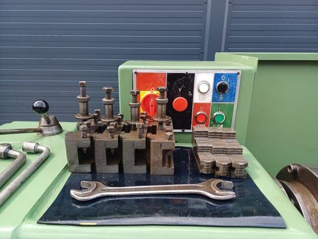 Универсальный токарный станок по металлу TOS SN 55 B-ID17345