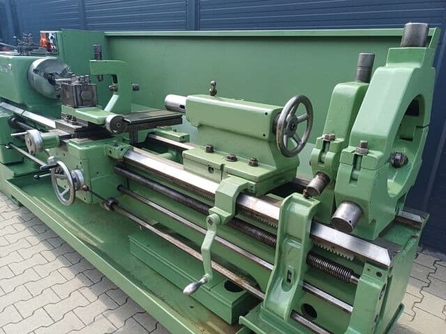 Универсальный токарный станок по металлу TOS SN 55 B-ID17345
