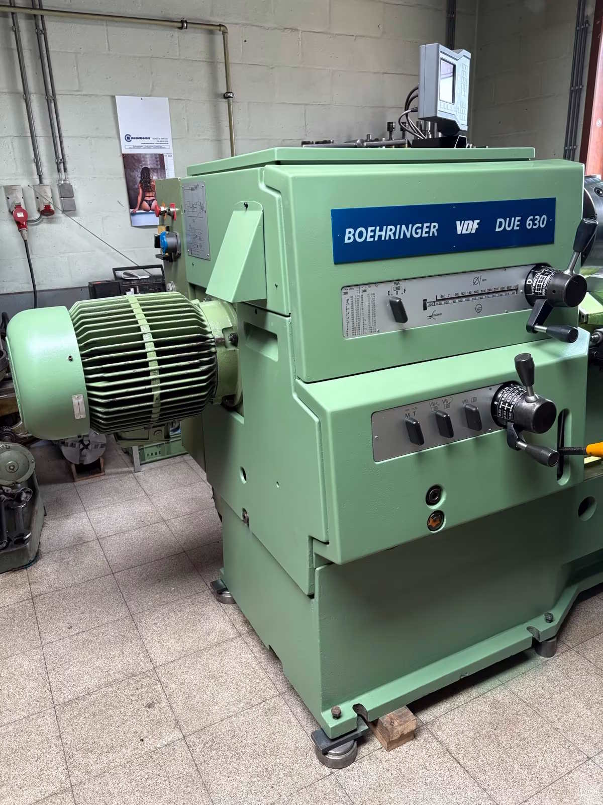 Универсальный токарный станок с ЧПУ VDF Boehringer DUE 630 TOP-ID17654