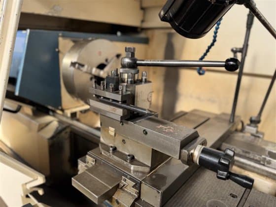 Универсальный токарный станок с ЧПУ VDF BOEHRINGER DUS 560-ID17426