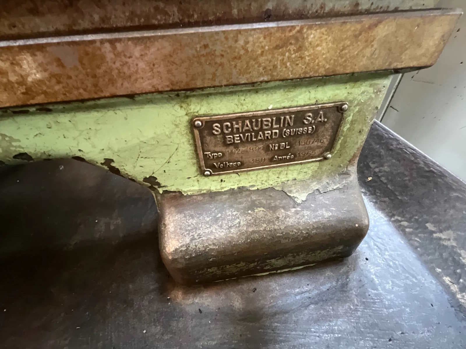 Универсальный токарный станок SCHAUBLIN 102-80-ID17907