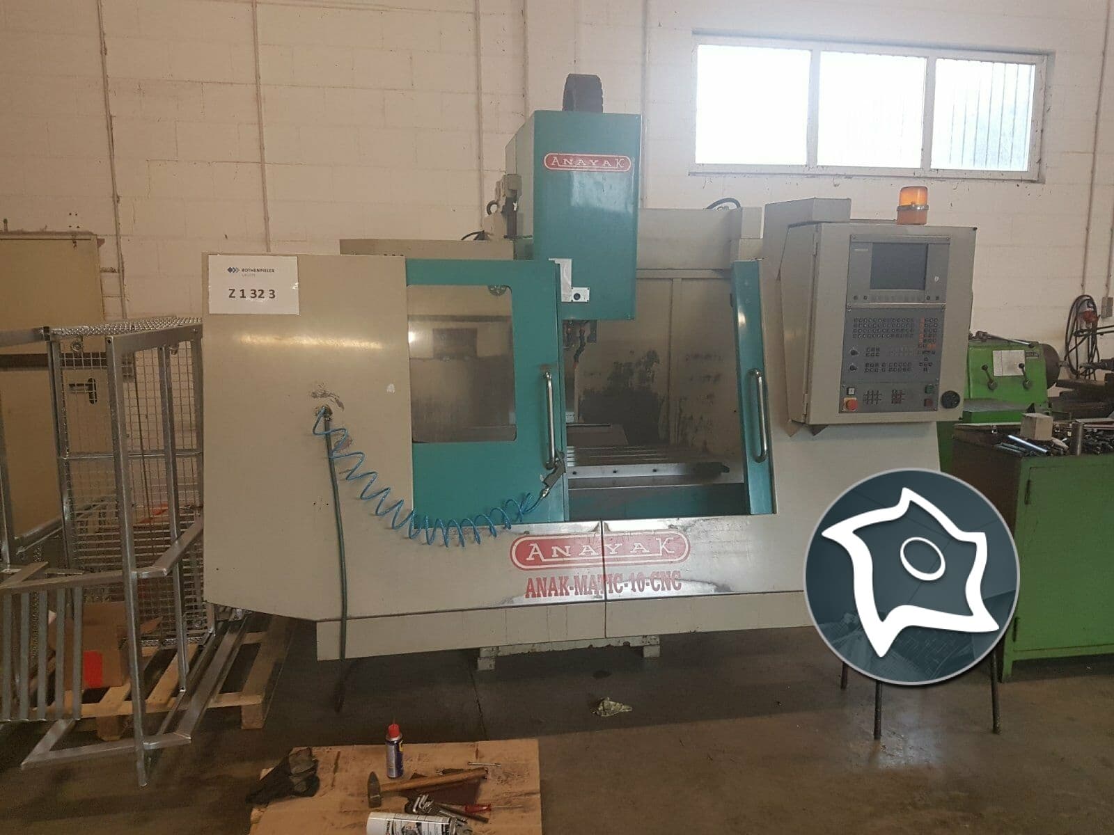 Вертикально-фрезерный станок с ЧПУ Anayak ANAK-MATIC 10-ID13144