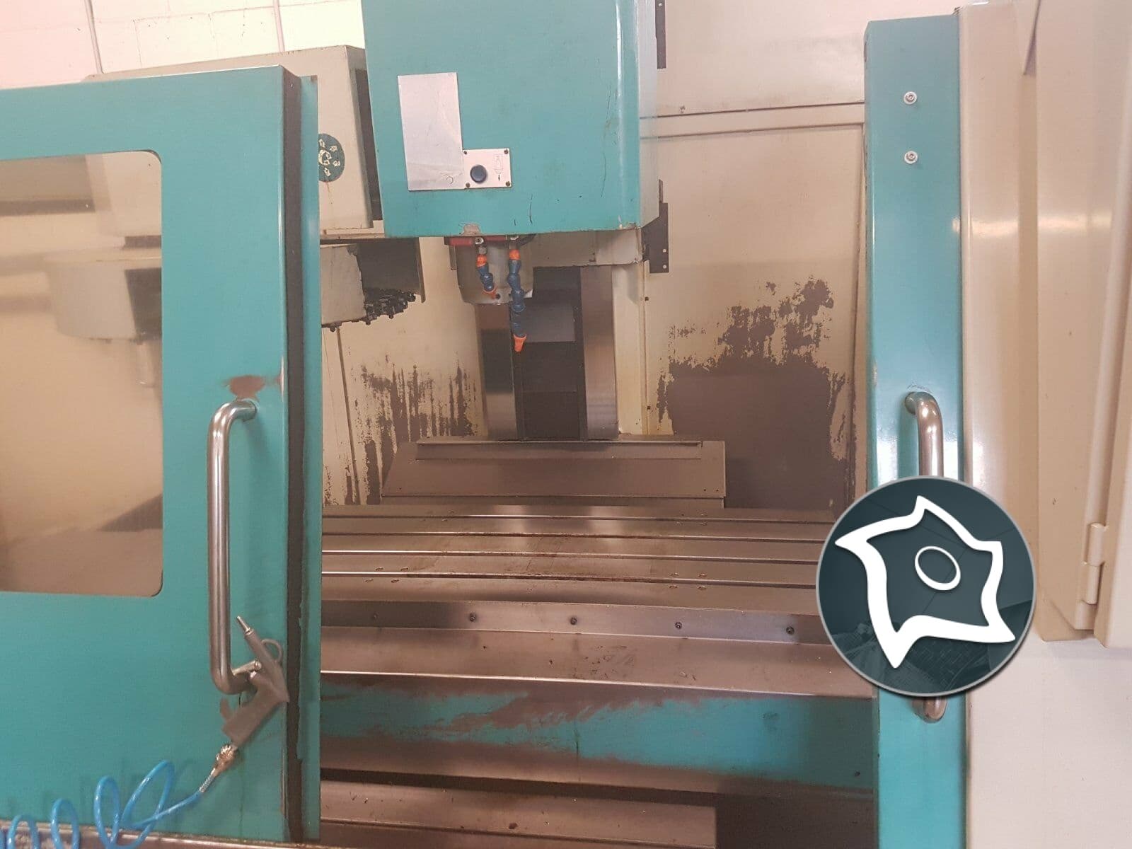 Вертикально-фрезерный станок с ЧПУ Anayak ANAK-MATIC 10-ID13144