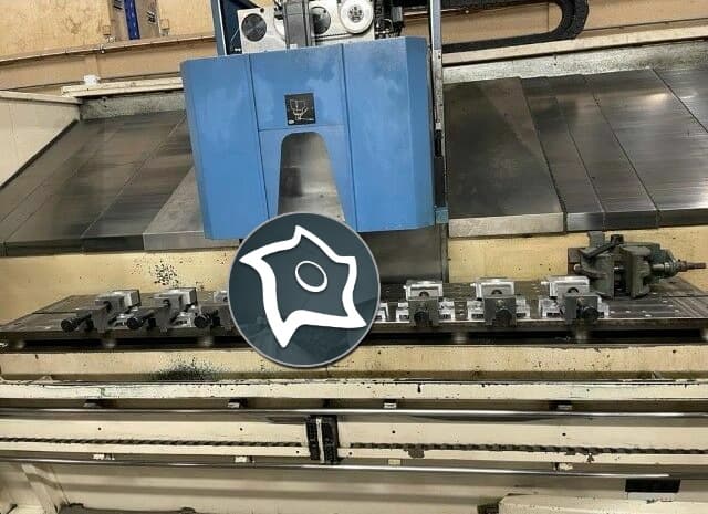 Вертикально-фрезерный станок с ЧПУ AXA VSC 2 M/С-ID15991