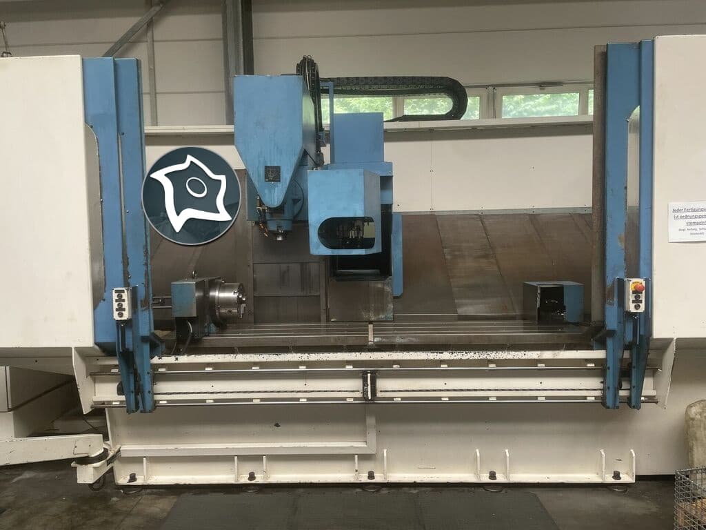 Вертикально-фрезерный станок с ЧПУ AXA VSC 2-M-ID15986