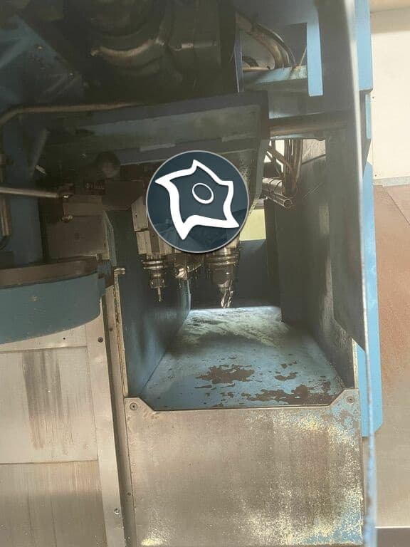 Вертикально-фрезерный станок с ЧПУ AXA VSC 2-M-ID15986