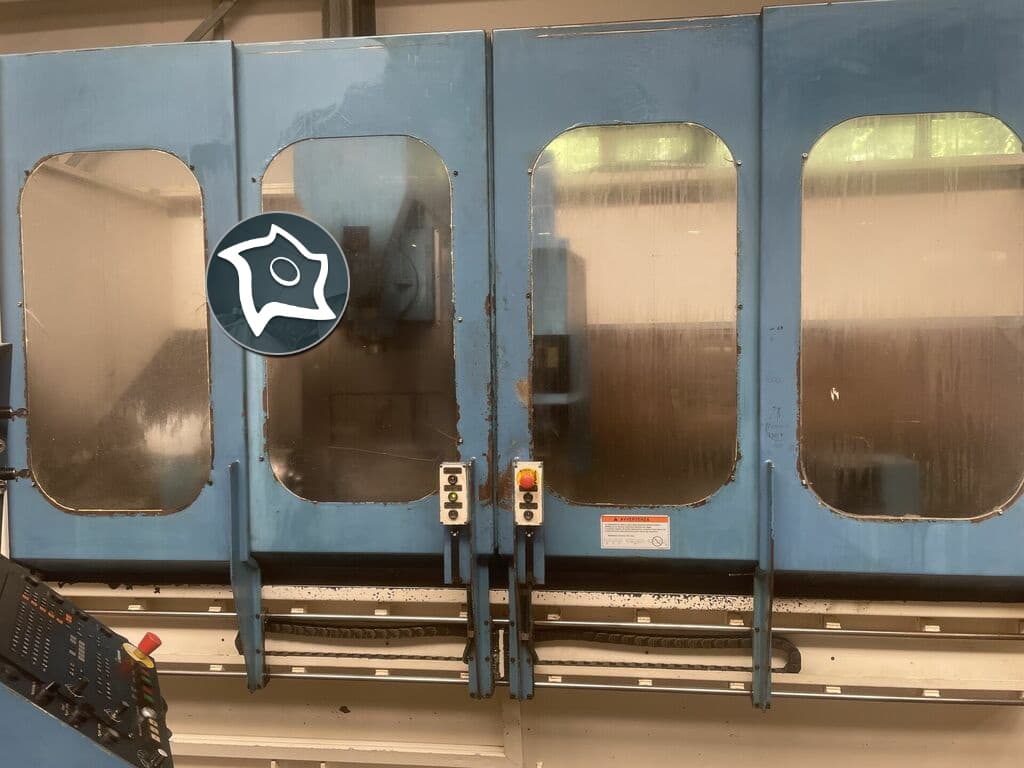 Вертикально-фрезерный станок с ЧПУ AXA VSC 2-M-ID15986