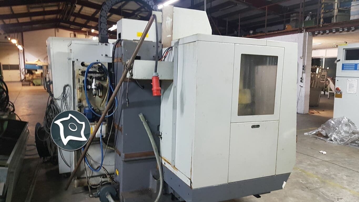 Вертикально-фрезерный станок с ЧПУ BRIDGEPORT VMC 560-ID15922