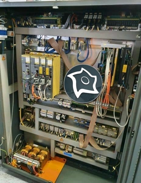 Вертикально-фрезерный станок с ЧПУ CHIRON FZ 12 W-ID15520