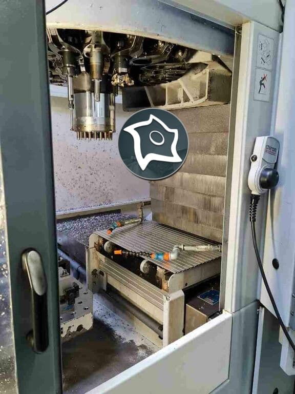 Вертикально-фрезерный станок с ЧПУ CHIRON FZ 12 WM-ID15133