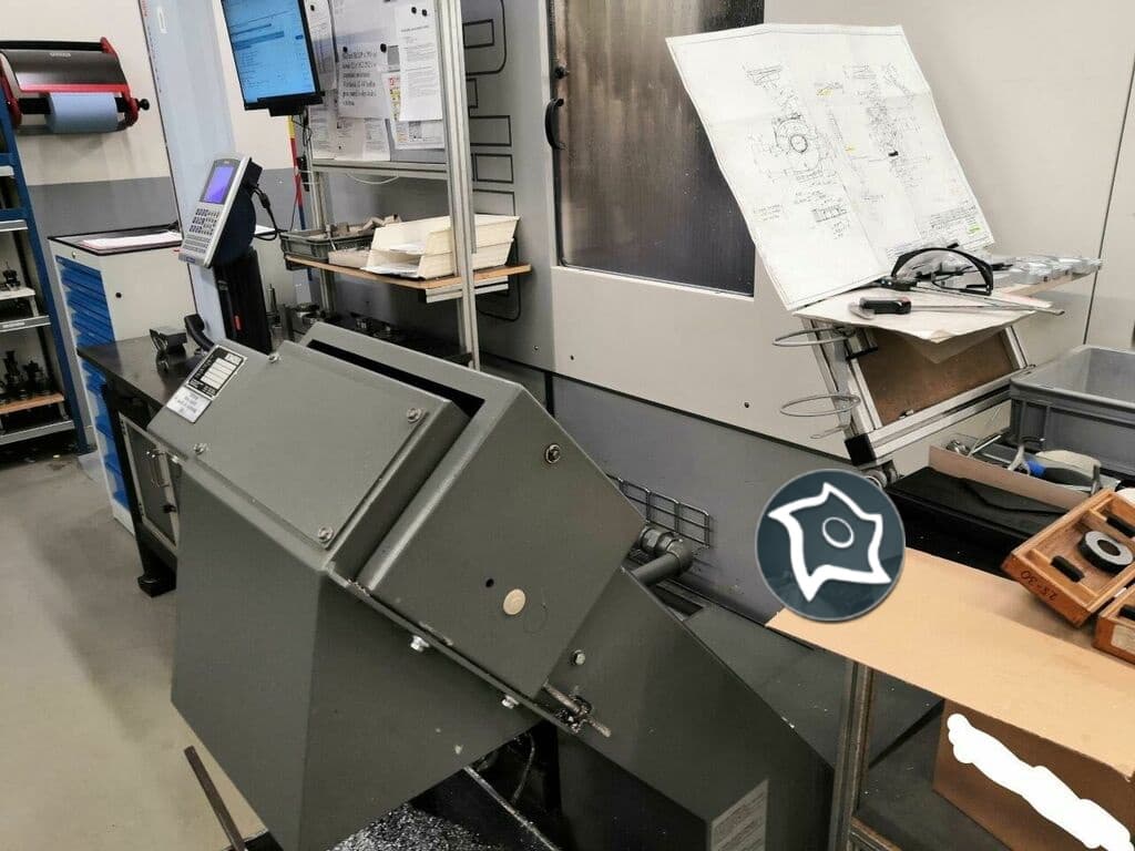 Вертикально-фрезерный станок с ЧПУ CHIRON FZ 15 W-ID15603