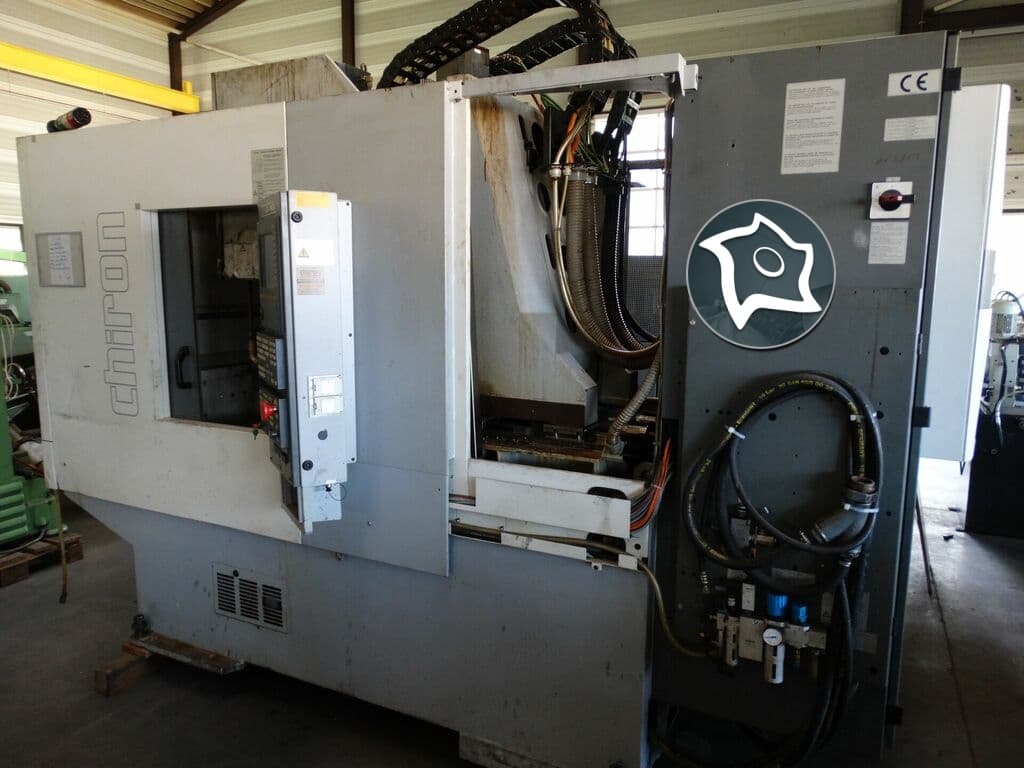 Вертикально-фрезерный станок с ЧПУ CHIRON FZ 15 W-ID15642