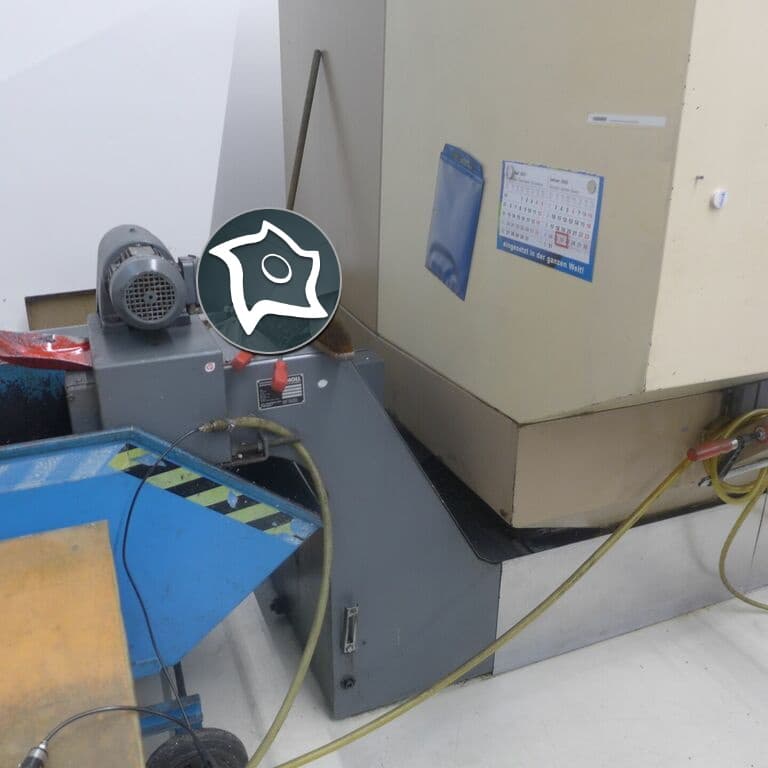 Вертикально-фрезерный станок с ЧПУ Chiron FZ 18 L-ID16460