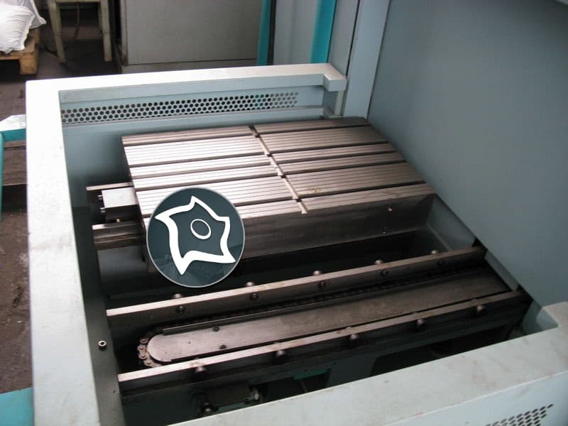 Вертикально-фрезерный станок с ЧПУ Deckel DC 50 V-ID15518