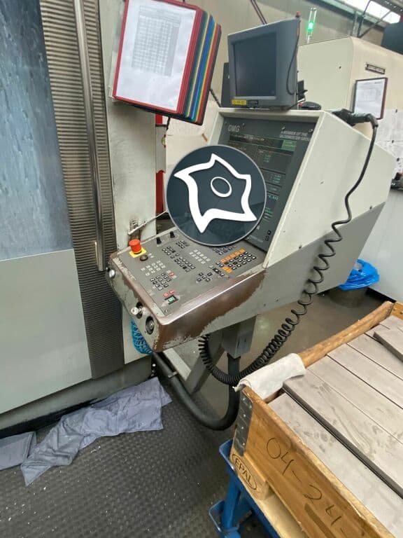 Вертикально-фрезерный станок с ЧПУ Deckel Maho DMC 103 V-ID15369