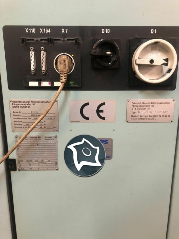 Вертикально-фрезерный станок с ЧПУ Deckel Maho DMC 50 V-ID15888