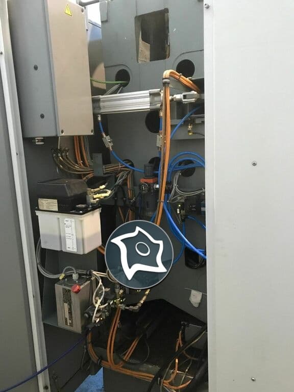 Вертикально-фрезерный станок с ЧПУ Deckel Maho DMC 63 V-ID15435