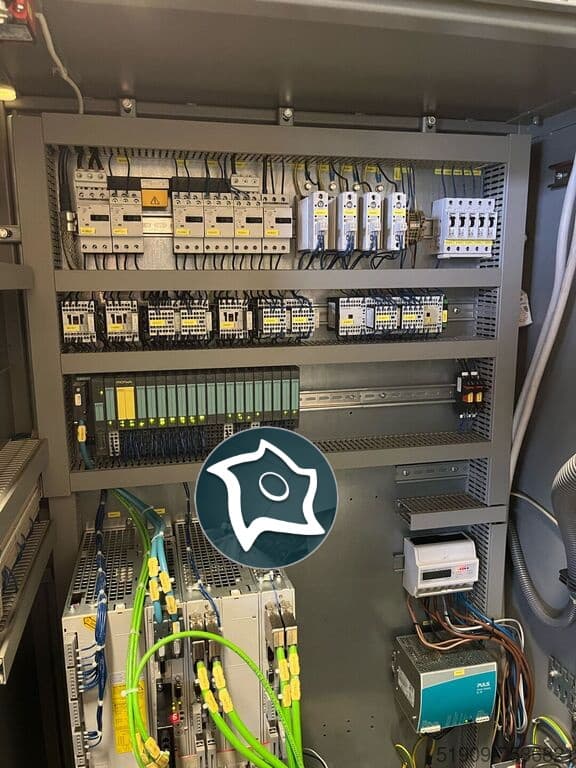 Вертикально-фрезерный станок с ЧПУ Deckel Maho DMC 635 V-ID16837