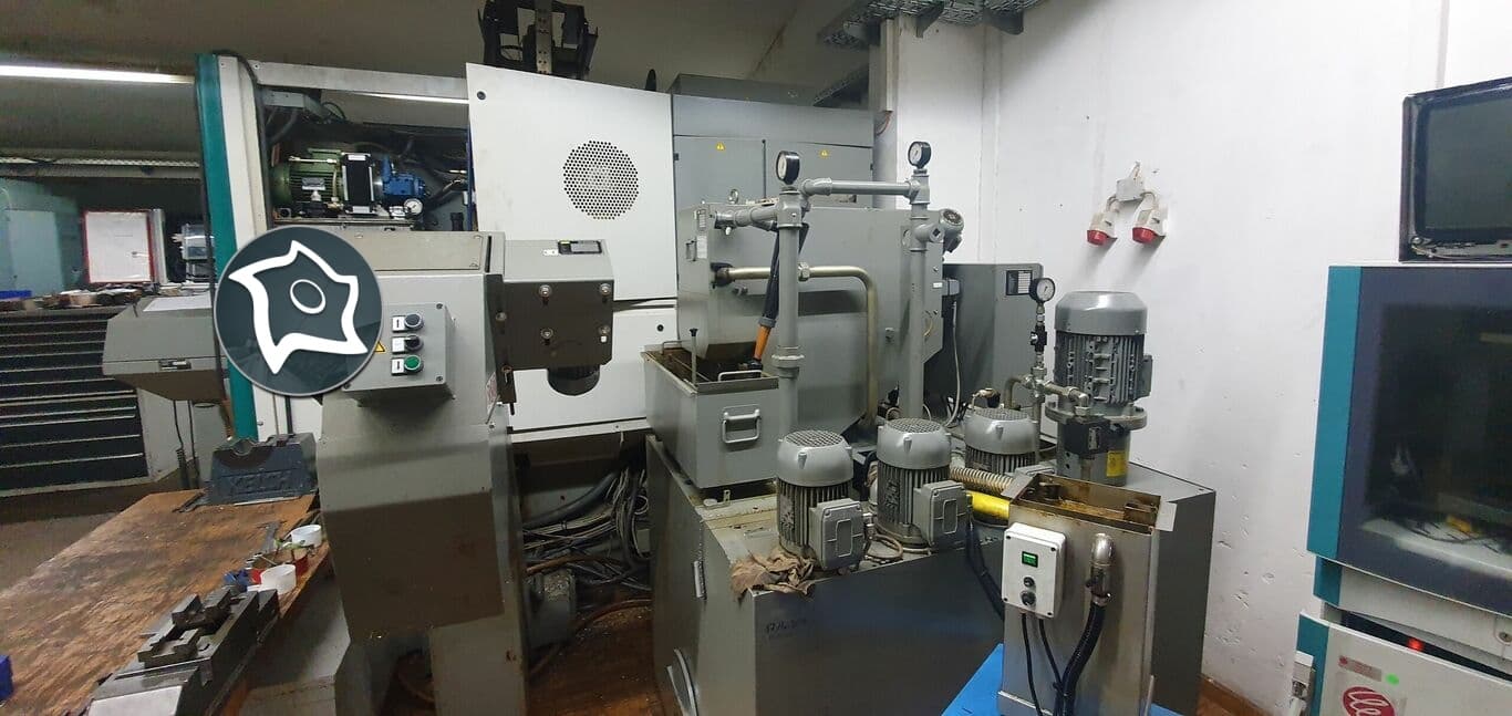 Вертикально-фрезерный станок с ЧПУ Deckel Maho DMC 70 V-ID14816