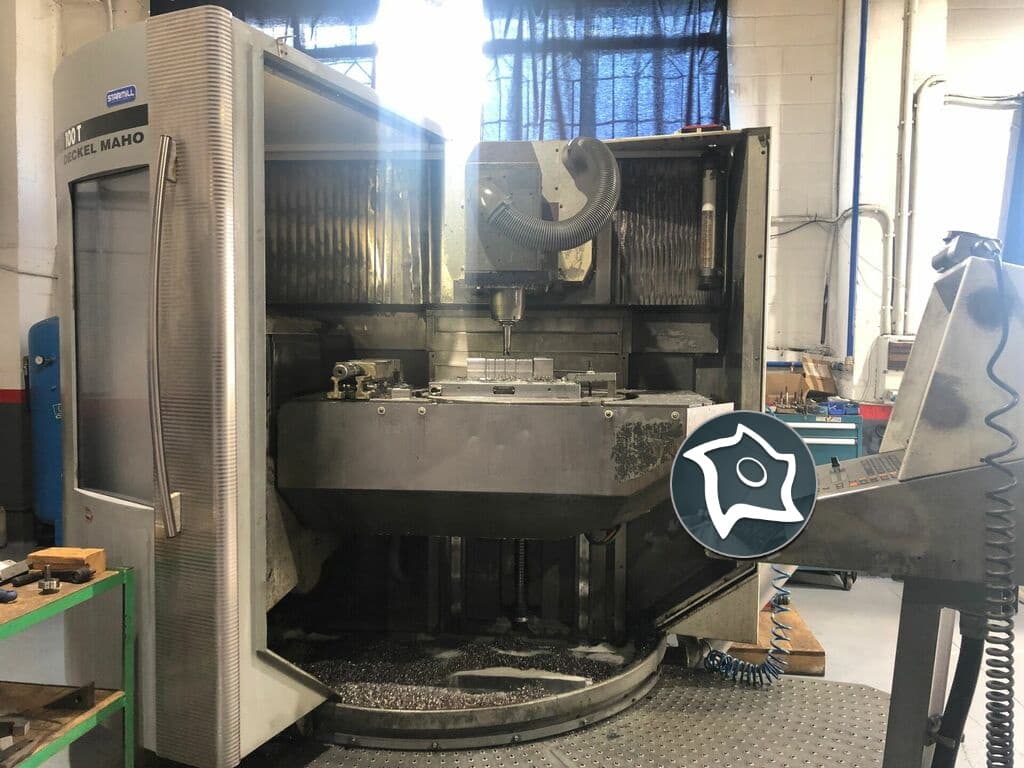 Вертикально-фрезерный станок с ЧПУ Deckel Maho DMU 100 T-ID15268