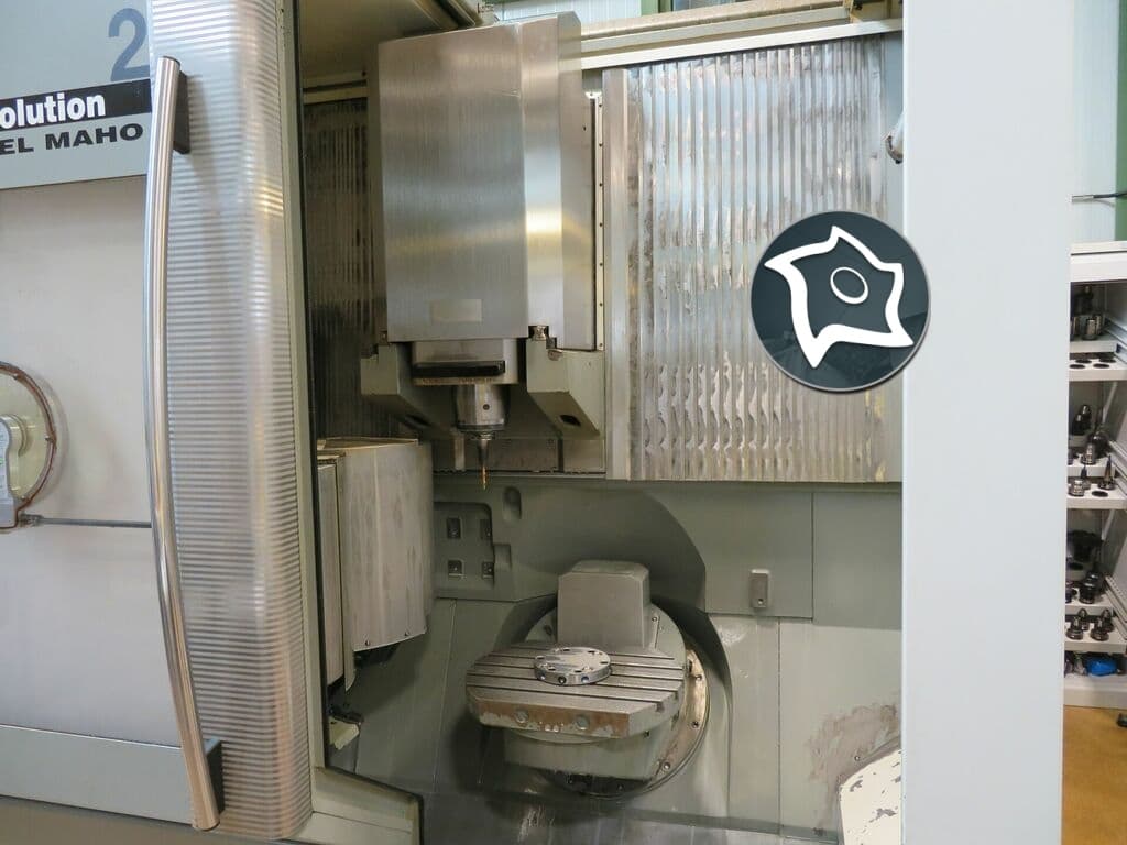 Вертикально-фрезерный станок с ЧПУ Deckel Maho DMU 50 eVolution-ID15590